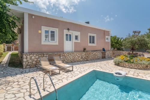 Exanthia House | Stathis Home