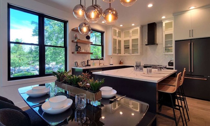 Jacksonville House | Exceptional Station House Suite A - Rated 9.8, Family Friendly