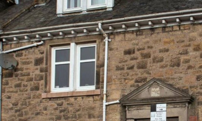 Dunblane Apartment | Exceptional Station View Retreat in Dunblane - Sleeps 2