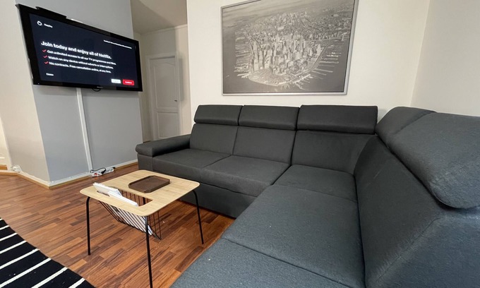 Stavanger Apartment | Stavanger Bnb: Relax with Sauna & Billiards Amenities