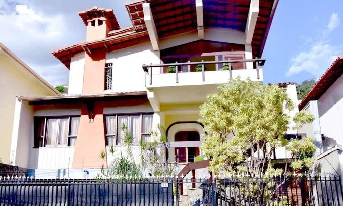 Comiteco House | Convenient Stay Just Minutes from Downtown Attractions