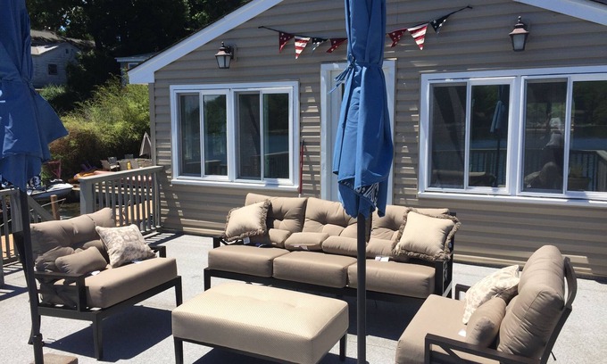 Glasser House | Experience Leisure Lake Lodge: 10/10 Guest Rated Getaway