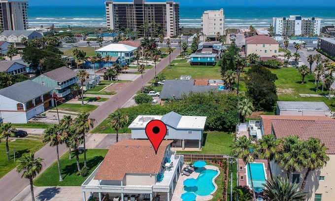 South Padre Island House | Experience Casa de Tortuga: Pet-Friendly Oceanfront Retreat
