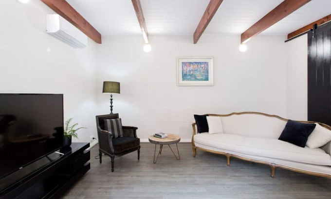 Fremantle Apartment | Experience Comfort at Stay Fresh - Fremantle CBD