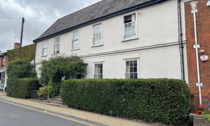 Harleston House | Experience History in a 15th Century Medieval House