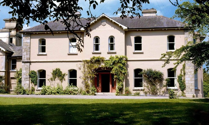 Slane House | Historic Country Residence with Ocean View near Dublin