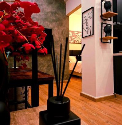 Kinosargous Apartment | Pet-Friendly Retreat in Athens - Rated 9.7 by Guests