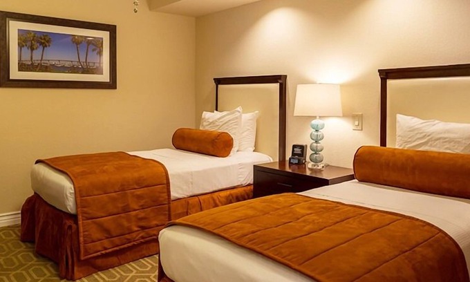 Coronado Hotel | Discover Coronado's Finest: Oceanfront with Free Parking!