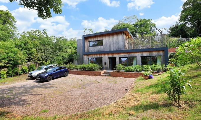 Ellemford House | Indulge in Comfort at Kingswood, an Architect-Designed Retreat