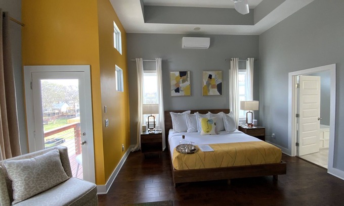 Shelby Hills House | Experience Vibrant Living Where Musicians Create