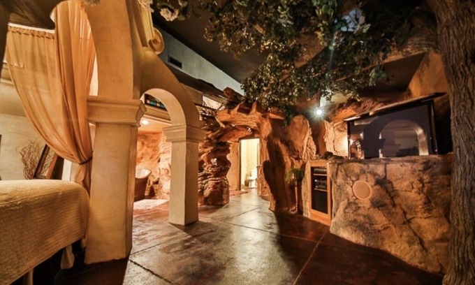 Washington Cottage | Experience the Zion-Themed Silo Inn: Guest Rated 9.8!