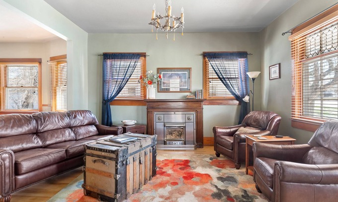 Spearfish House | Experience a 1905 Craftsman Bungalow with Pool & Spa