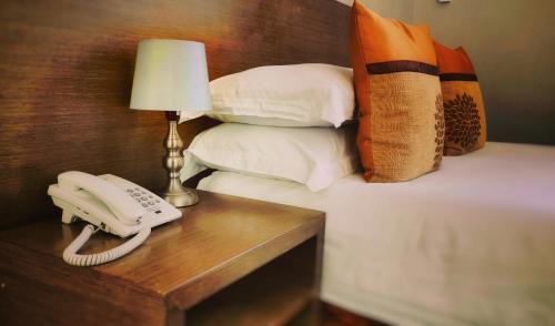 Sommerschield House | Cozy Stay Inn - Guest House with Restaurant & Breakfast