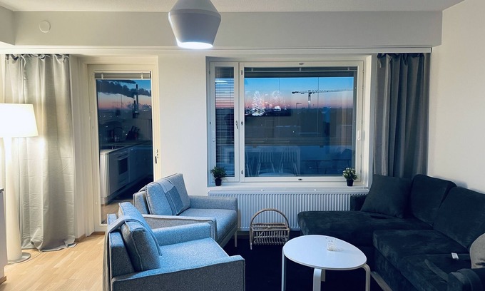 Espoo Apartment | Relaxing Matinkylä Skyline Apartment with Spa & Hot Tub