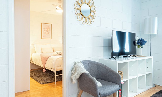 Kurralta Park Apartment | Stay Near Adelaide CBD: Explore Parks, Beaches, Dining & Shopping at Kurralta Park"
