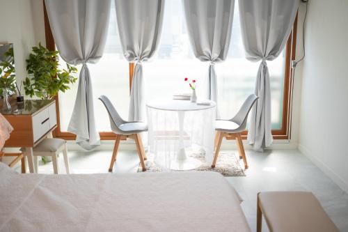 Pyeongtaek Villa | Perfect Getaway at Tov Stay with Hot Tub & Family Amenities