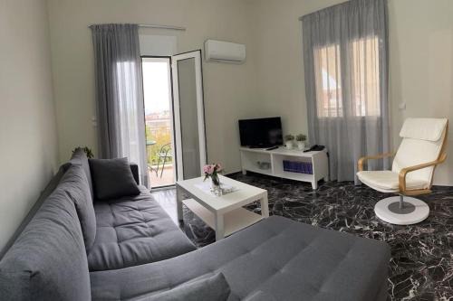Aria Apartment | Stylish 2-Bed Apartment Near Nafplio and the Beach