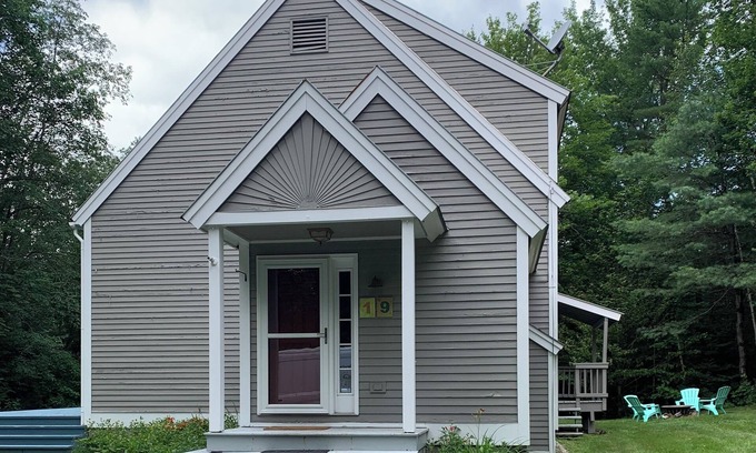 Londonderry House | Experience Skiing at the Fab Four with Top Amenities