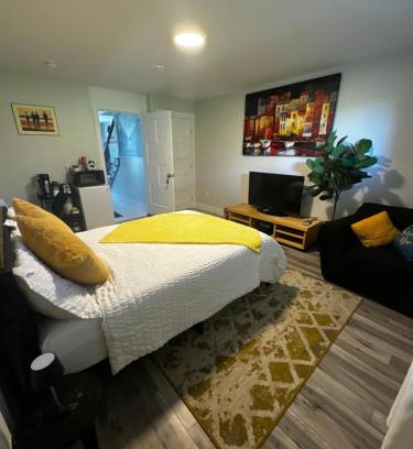 Halifax County House | Discover Comfort at Precious: 9.1/10 Rated Stay