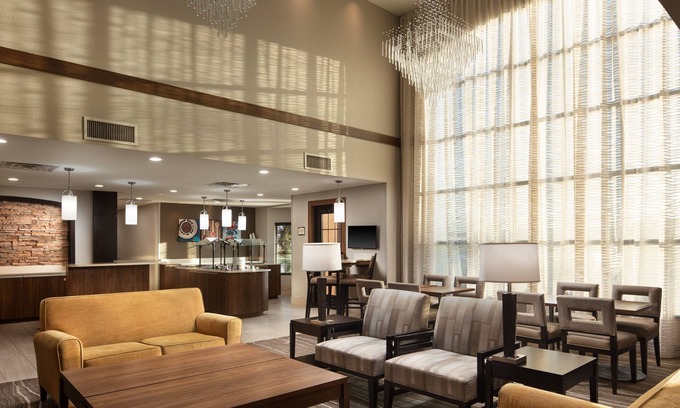Fort Worth Hotel | Comfortable Staybridge Suites Forth Worth West with Pool