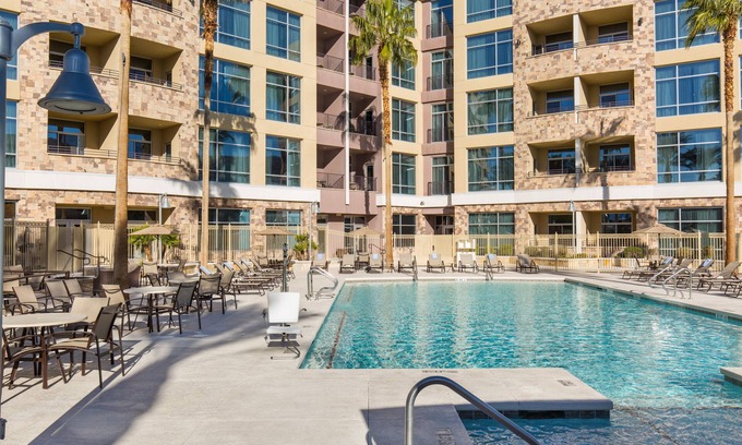 Las Vegas Hotel | Discover Staybridge Suites in Las Vegas - Stadium District