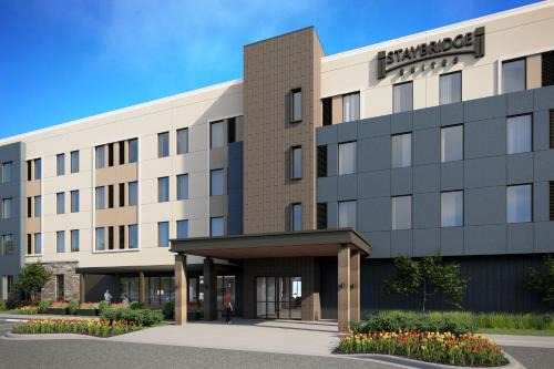 Saint-Laurent Hotel | Staybridge Suites Montreal Airport - St-Laurent by IHG