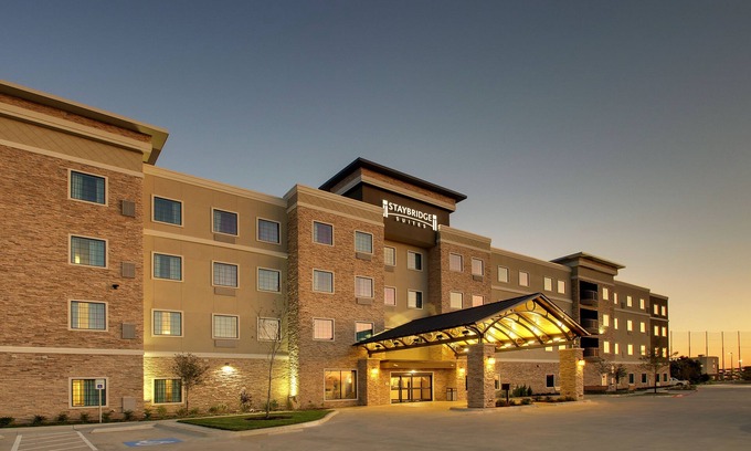 The Colony Hotel | Explore Staybridge Suites Plano - The Colony with Amazing Amenities