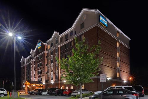 Stafford Hotel | Pet-Friendly Staybridge Suites Quantico-Stafford Awaits You