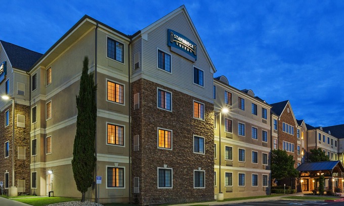 Round Rock West Hotel | Discover Staybridge Suites Round Rock with Pool and Spa