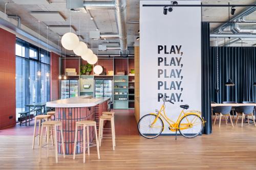 Bielefeld Hotel | Stylish STAYERY Bielefeld Hauptbahnhof with Great Amenities