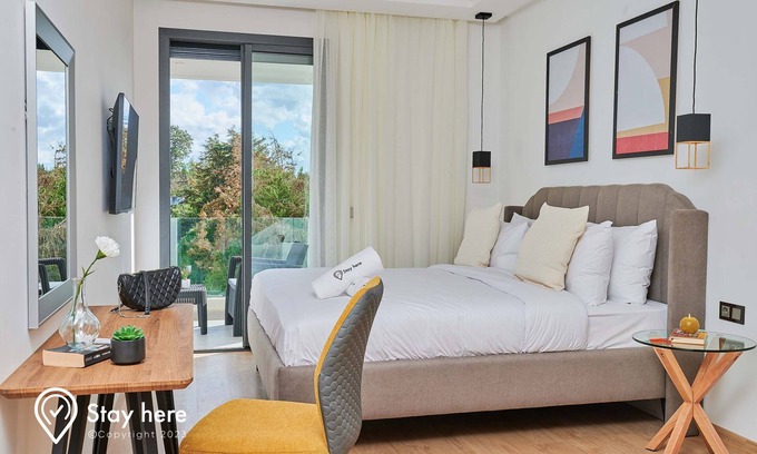 Rabat Apartment | Experience Stayhere Rabat: A 4-Star Haven with Dining