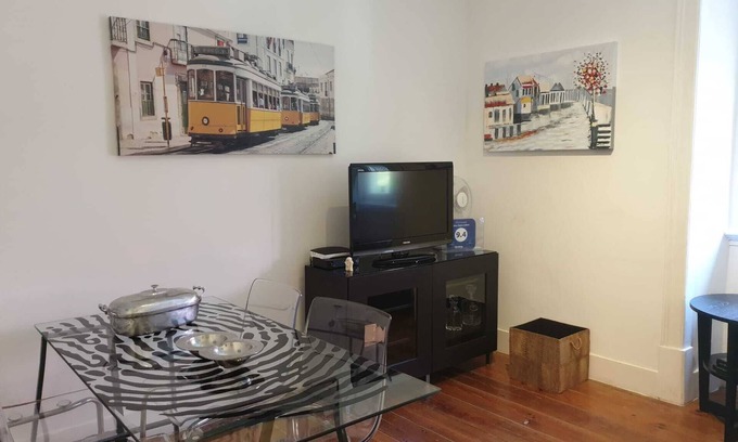 Sao Joao de Deus Apartment | Cozy StayHome Lisbon 1 Bedroom Apartment with Spa & Kitchen