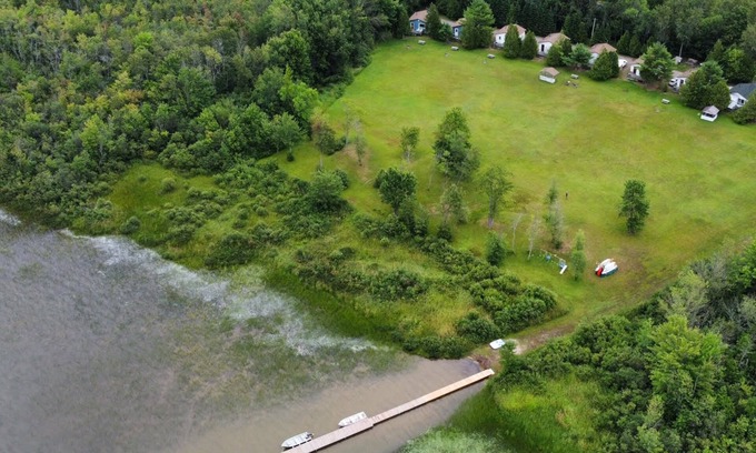 Algoma District Cottage | Relax by the Lakeside Cottages with Oceanfront Views