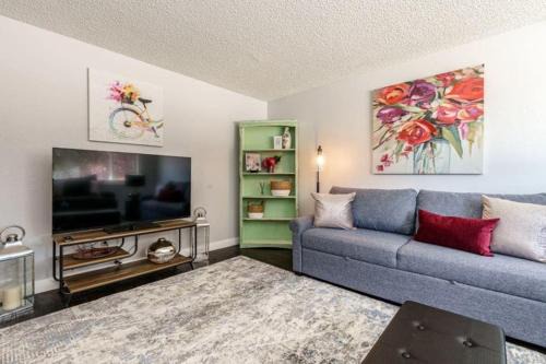 Boise Bench House | Perfectly Located Boise Townhouse for Family Getaways