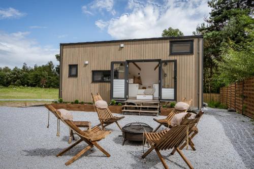 Zator House | Family-Friendly MJ Rentals - Tinyhouse Zator, Rated 9.7/10