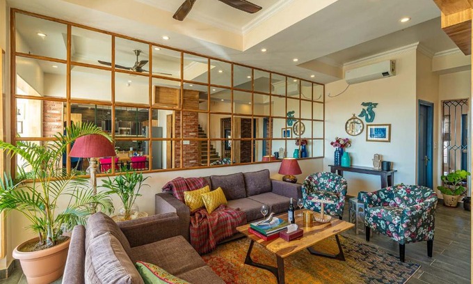 Sidhpur Villa | Experience StayVista at Creek Edge Home: Pet-Friendly Retreat