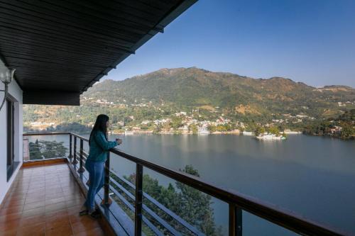 Bhimtal Villa | Enjoy Fun-Filled Stays at StayVista Lakeview Manor