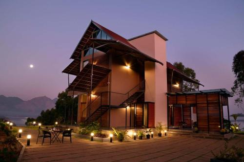Vayittiri Villa | Experience Unforgettable Stays at StayVista Novera Villa