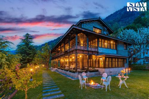 Vashist Villa | Discover StayVista at Snowdrop House: Pet-Friendly Retreat