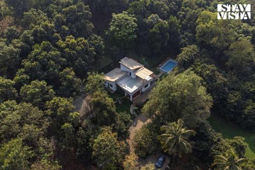 Karjat Villa | Experience Kia Ora: Green Villa with Pool & Family Fun