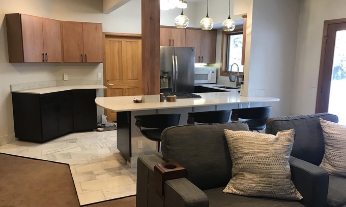 Steamboat Springs Apartment | Pet-Friendly Steamboat Springs Apartment with Kitchen Access