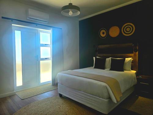 Brandvlei House | Discover Steenbok Guesthouse: Family-Friendly Retreat