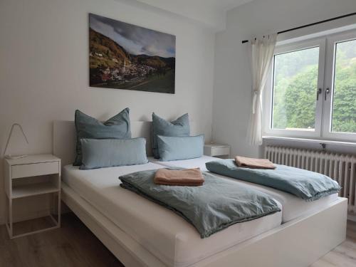 Bad Peterstal-Griesbach Bed & Breakfast | Inviting Steepleview House: Family-Friendly with Kitchenette