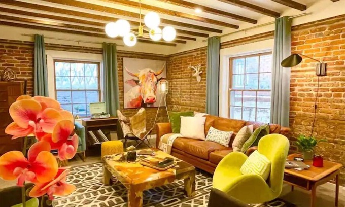 Wilmington Historic District Apartment | Indulge in Ocean View at Steer on Dock Wilmington Mansion