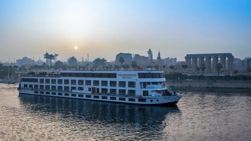 Aswan Boat Rental | Experience the Steigenberger Royale Nile Cruise: Unforgettable Journeys