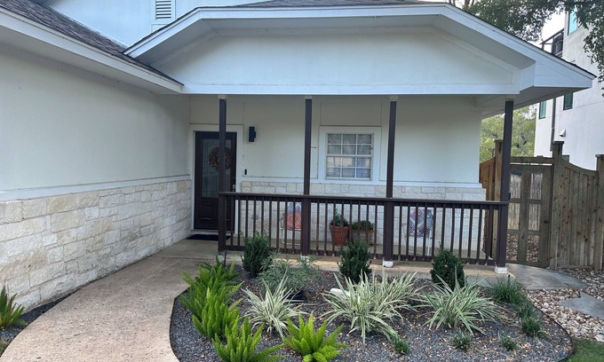 Lake Austin Village House | Unwind at Lake Austin Getaway - Guest Rated 9.8/10