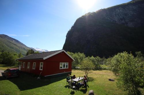 Flam House | Family-Friendly Steinshølen Holiday Home with Perfect Reviews