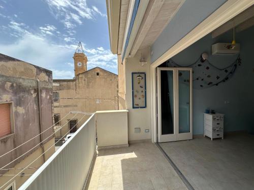 Donnalucata House | Discover Stella di Mare: Oceanfront Family Retreat