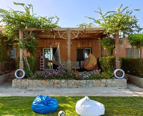 Zafarana Apartment | Family-Friendly Stella Di Mare: Sea View Two-Bedroom Chalet