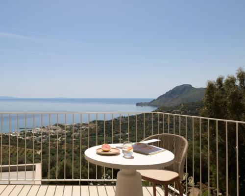 Mirthios Apartment | Sea View Studio at Stella in the Village - Guest Rated 9/10